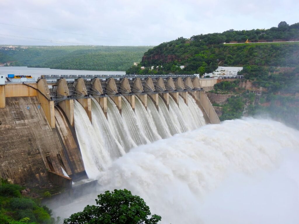 Srisailam project and Dam full view in Andrapradesh